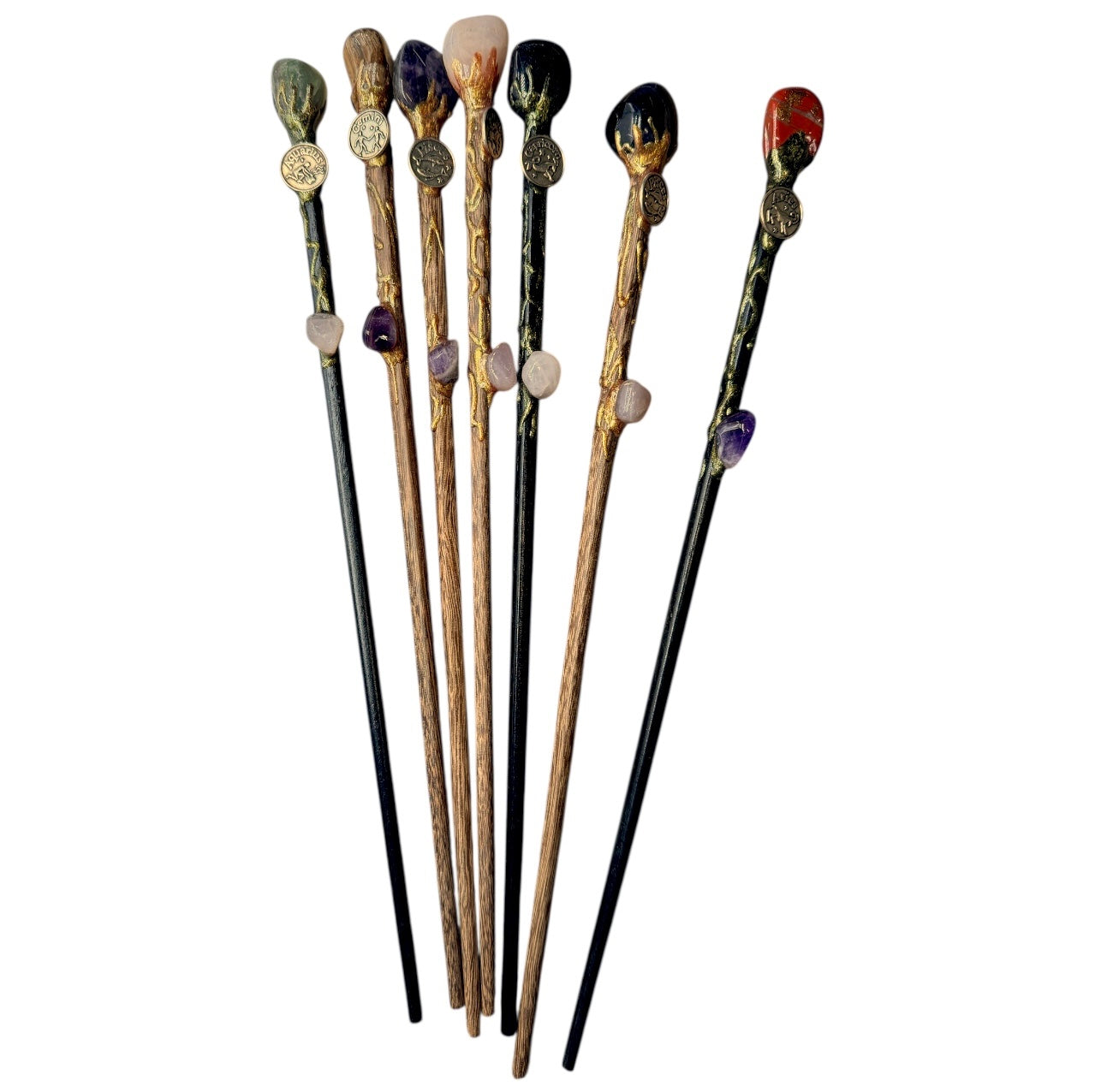 Baguette magique en pierre artisanale & signe astro pour rituel & méditation 35 cm à l’unité aléatoire