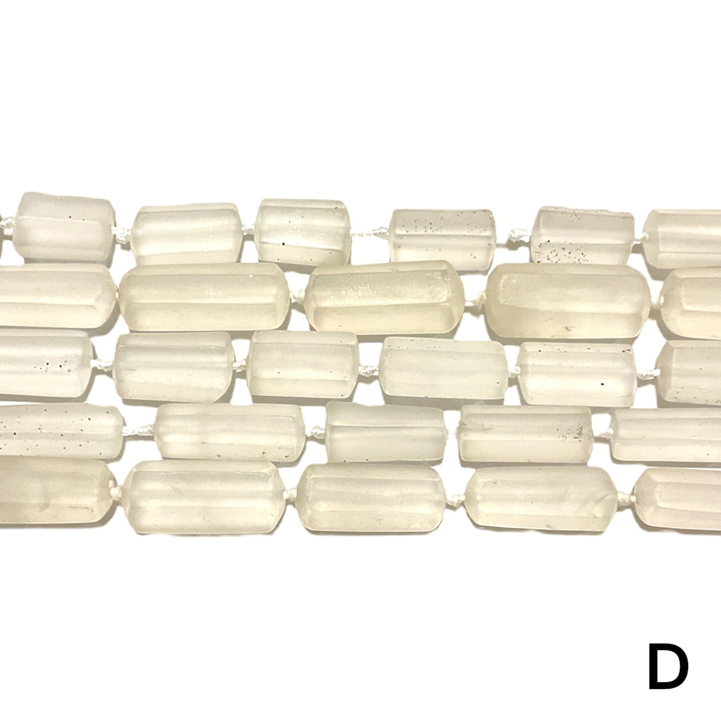 Fil de perles Cristal de roche forme allongé multiple variante A - Foliesbijoux