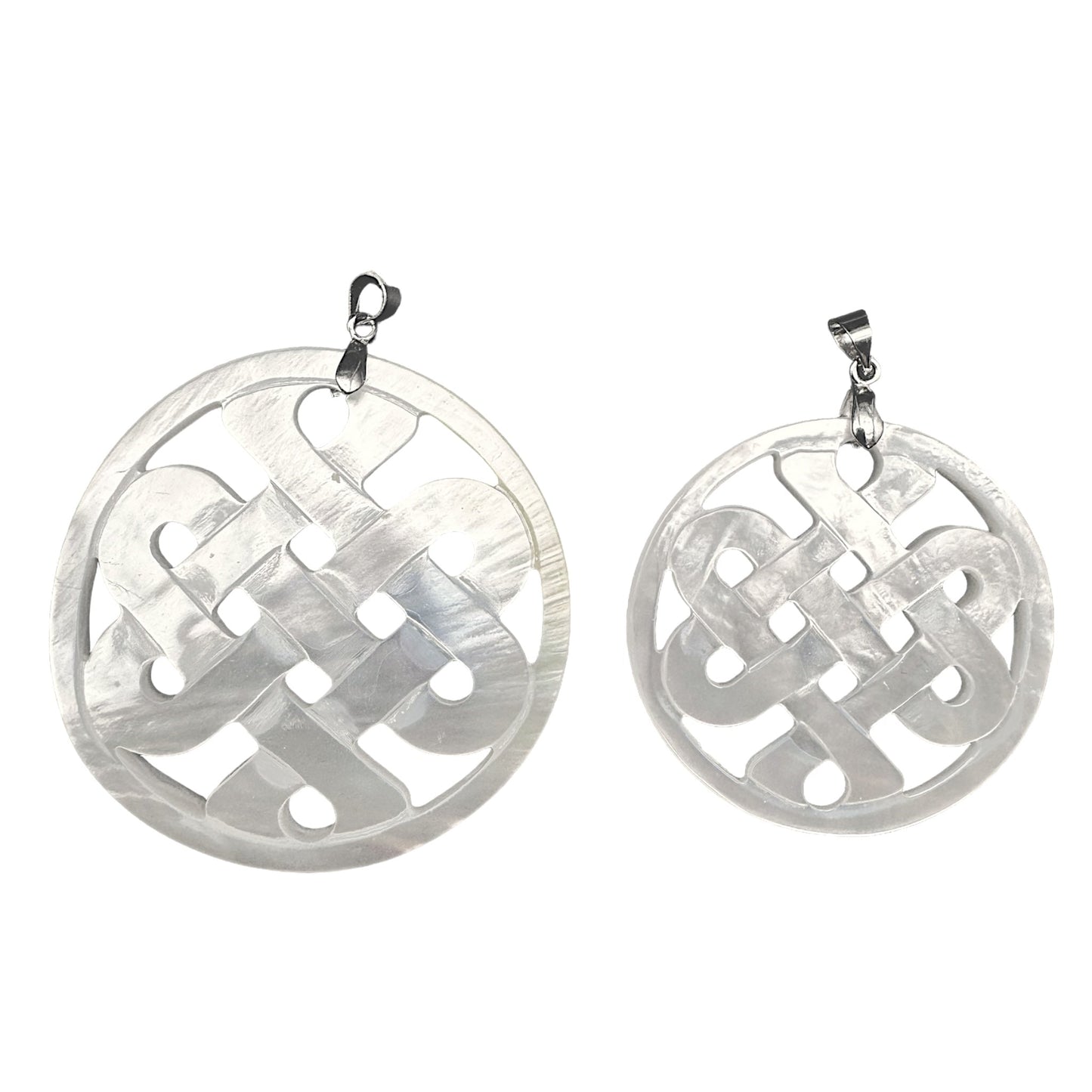 Pendentif nœud celtique en nacre blanche (symbole spiritualité & protection) - Foliesbijoux