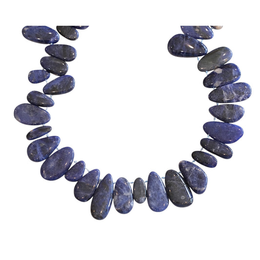 Fil de perle forme libre Sodalite 17x32 mm (référence 115)
