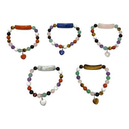 Bracelet gourmette avec breloque cœur A (5 pierres disponibles)