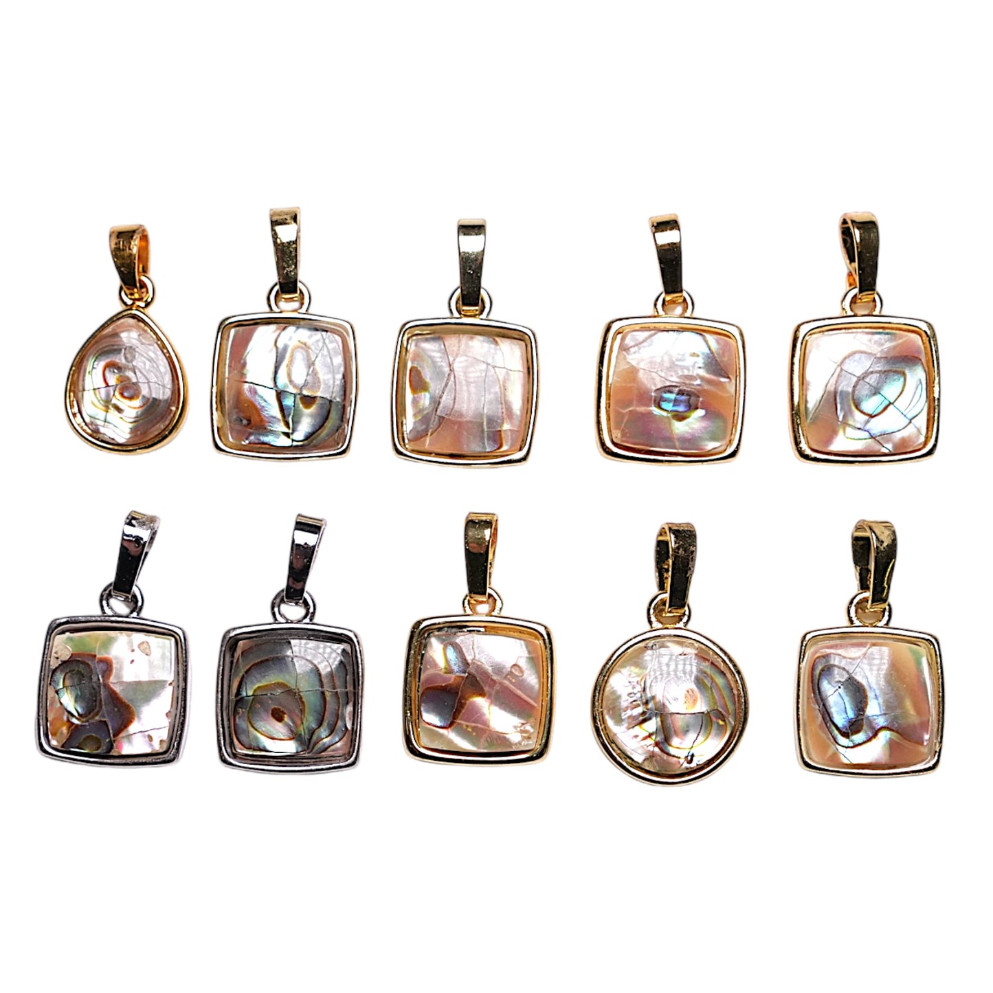 Lot de 5 pendentifs en nacre naturelle et laiton de couleur aléatoire