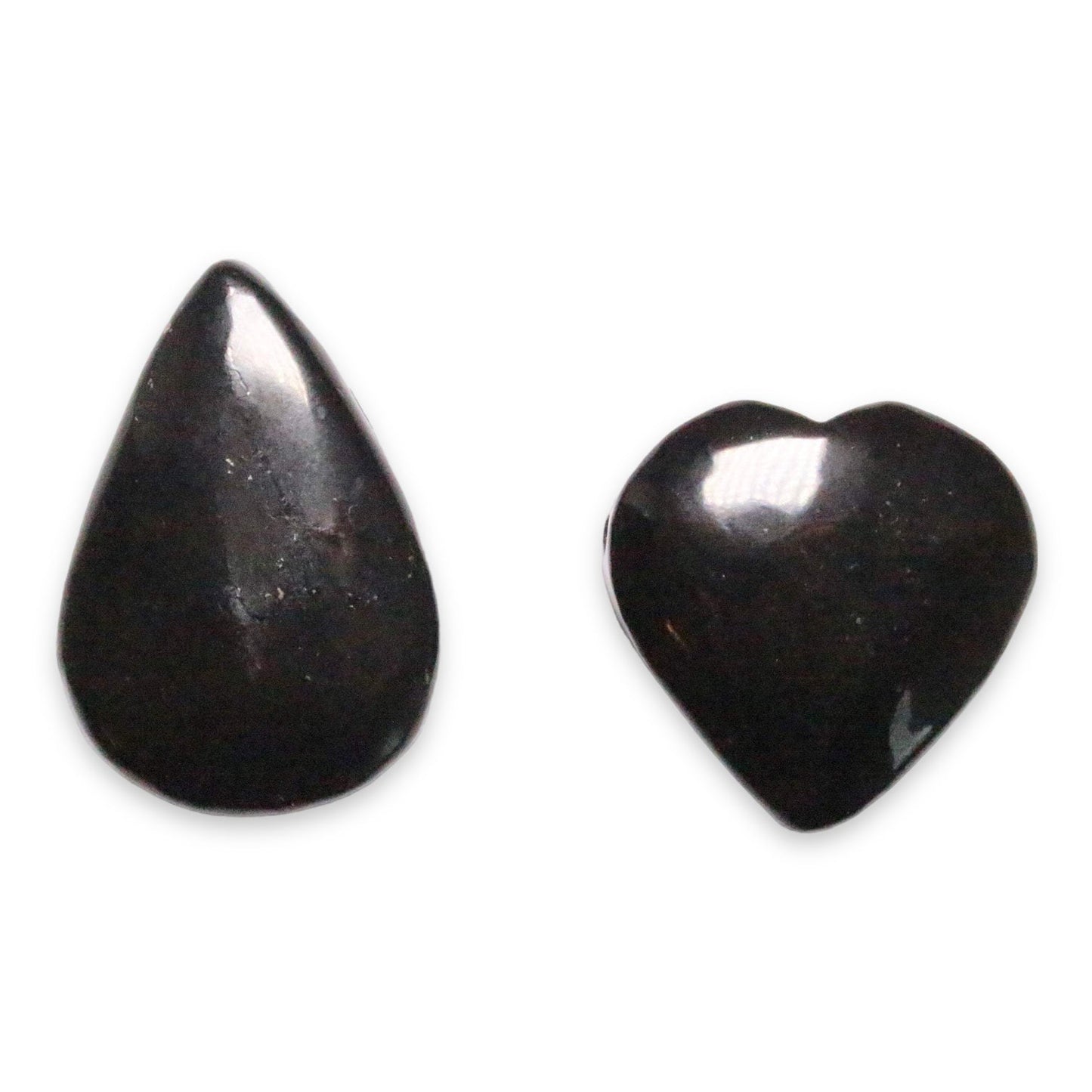 Pendentif en Shungite forme Coeur et Goutte percé sur le côté