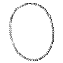 Load image into Gallery viewer, Collier en perles d’eau douce gris G-12
