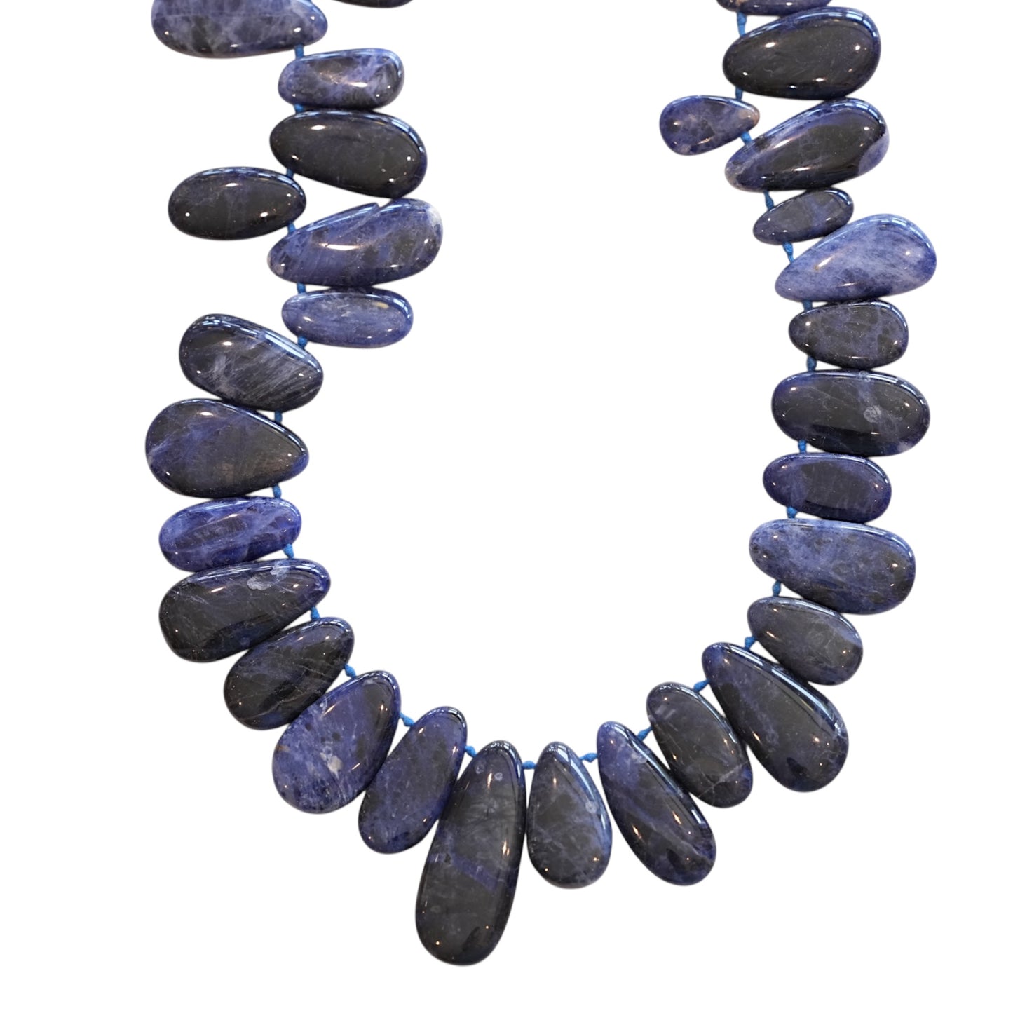 Fil de perle forme libre facetté Sodalite 16x30 mm (référence 114)