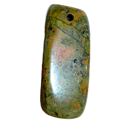 Pendentif forme triangle Unakite percé sur le côté