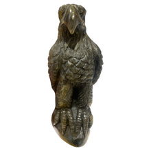 Load image into Gallery viewer, Statue Faucon en Labradorite - modele unique
