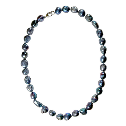 Collier en perles d’eau douce noir N-1