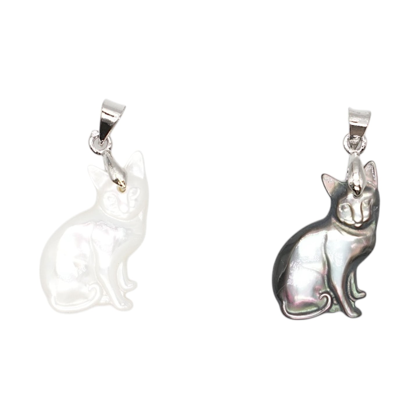 Pendentif chat en nacre 1 x 2 cm