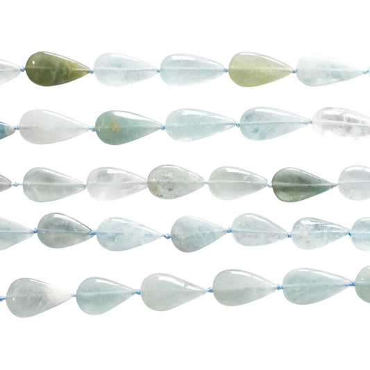 Fil de perle forme libre Aigue marine 23x13 mm (référence 92)