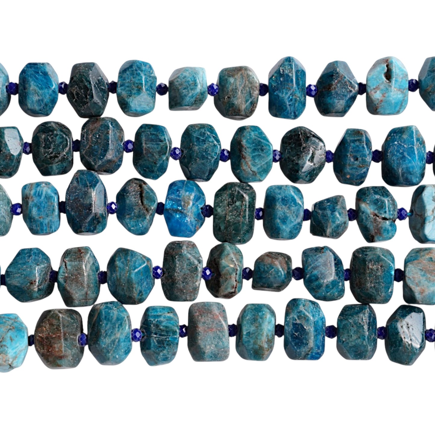 Fil de perle forme libre facetté Apatite bleue 13x18 mm (référence 111)