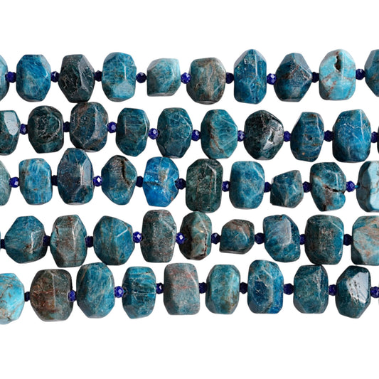 Fil de perle forme libre facetté Apatite bleue 13x18 mm (référence 111)