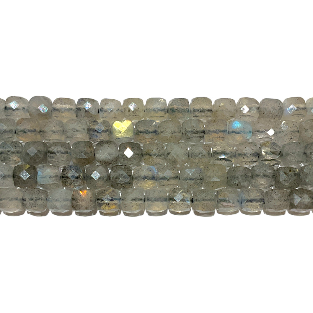Fil de perles carrées facetté Labradorite 4x4 mm