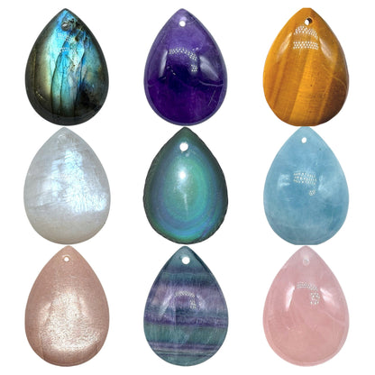 Pendentif forme goutte percé devant (53 pierres différentes) (bélière non incluse) NEW RESTOCK