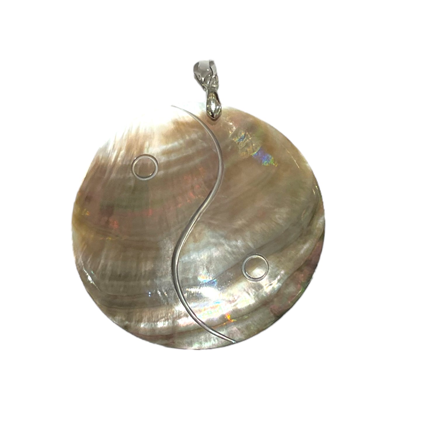 Pendentif yin yang en nacre d’abalone