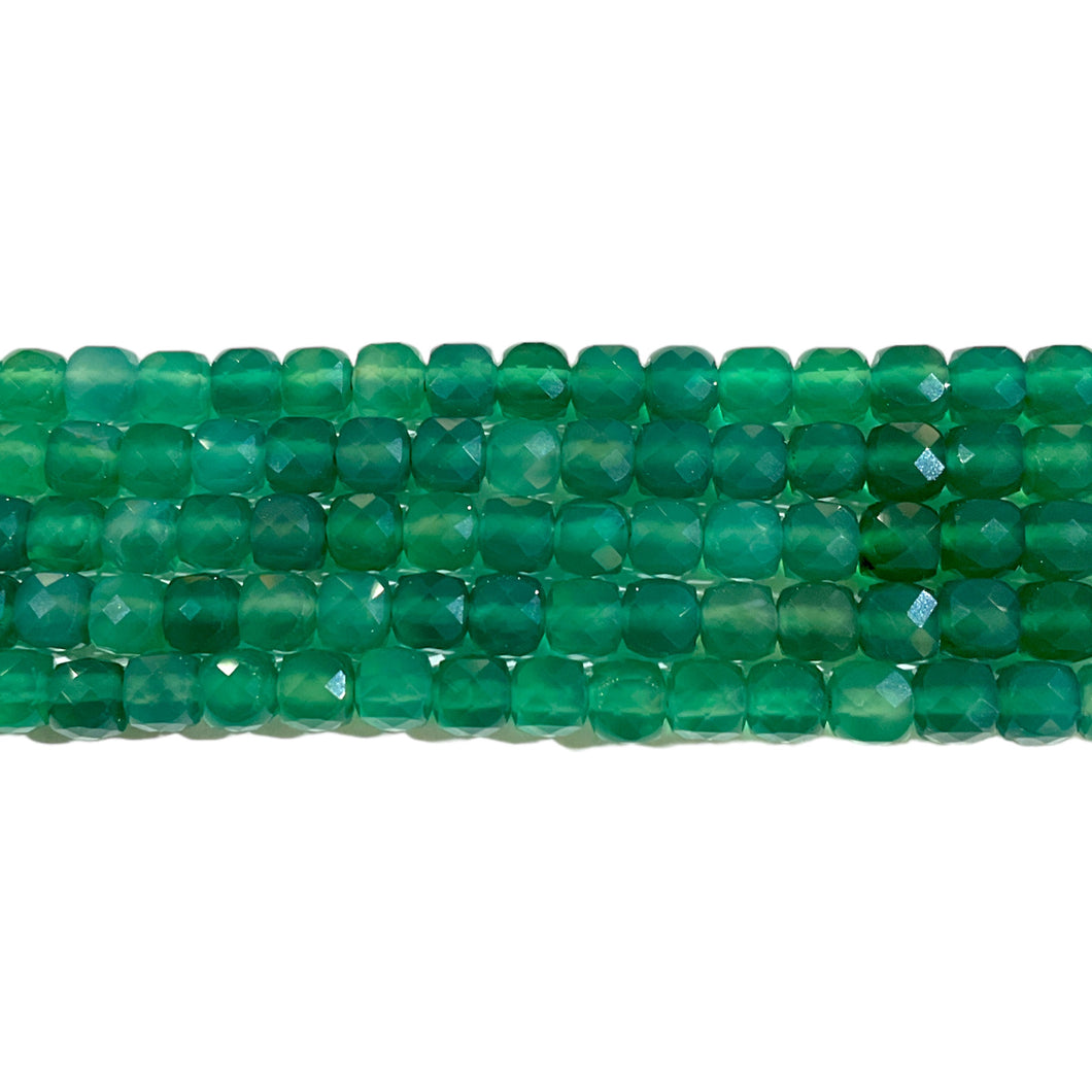 Fil d'Agate verte carré facetté 4x4 mm