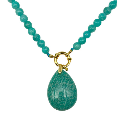 Collier boule en Amazonite du Perou A attache bouée en acier doré avec pendentif