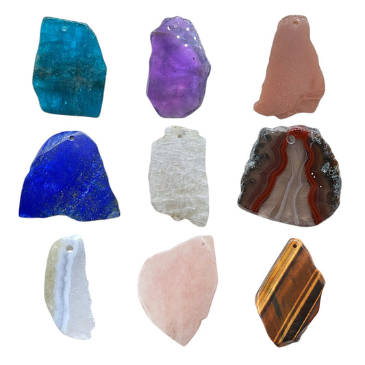 Pendentif forme libre percé devant (bélière non incluse) (11 pierres disponible)