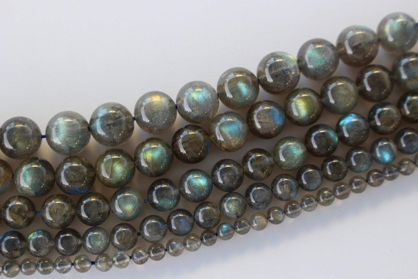 Fil de perle Labradorite AAA