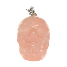 Load image into Gallery viewer, Pendentif crâne en Quartz rose
