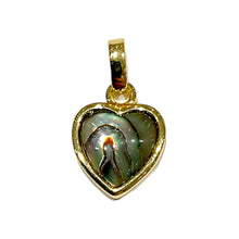 Load image into Gallery viewer, Pendentif cœur coquille d’ormeaux
