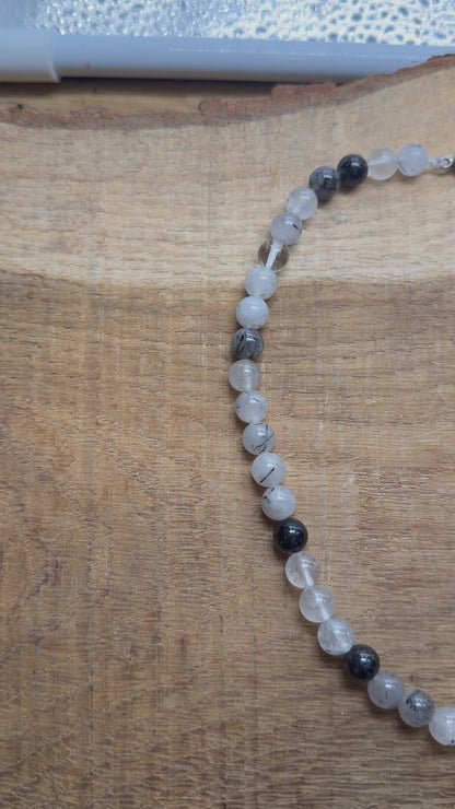 Collier boule Quartz tourmaline