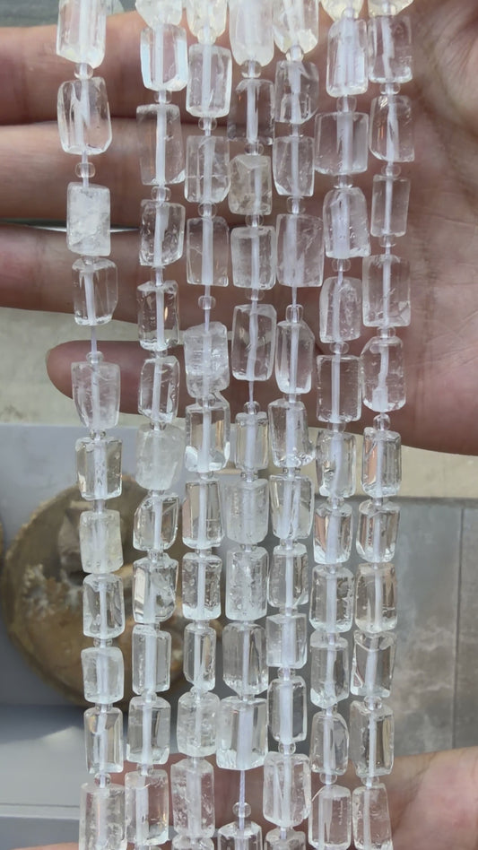 Fil de perle forme libre Cristal de roche tube 8x12 mm (référence 14)