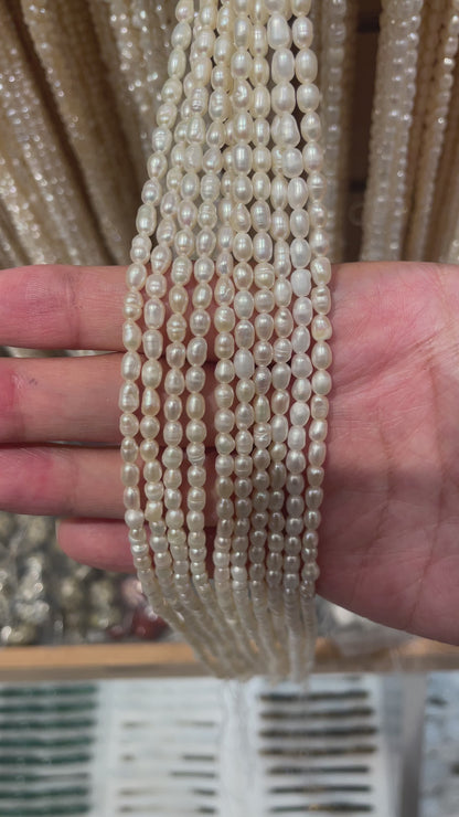Fil de perle d’eau douce 3-3.5mm [22]