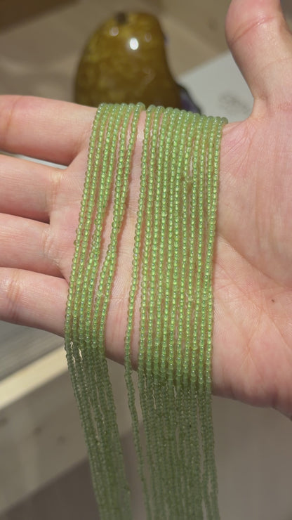 Fil de perle Peridot AA 2 mm