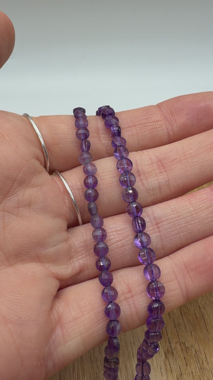 Fil de perle en rond plat facetté 4 mm (27 pierres disponible)