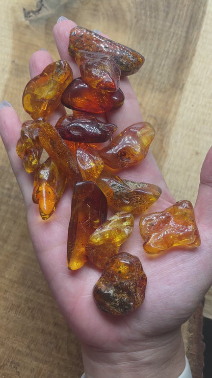 Pierres en vrac en Ambre baltique