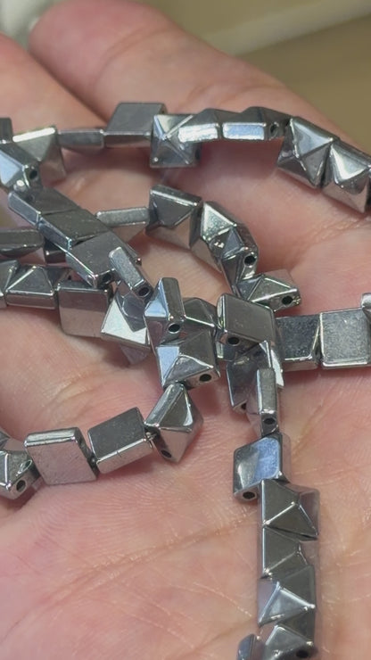 Fil de perle Hématite electroplaquée argenté HEA (240 à 248)