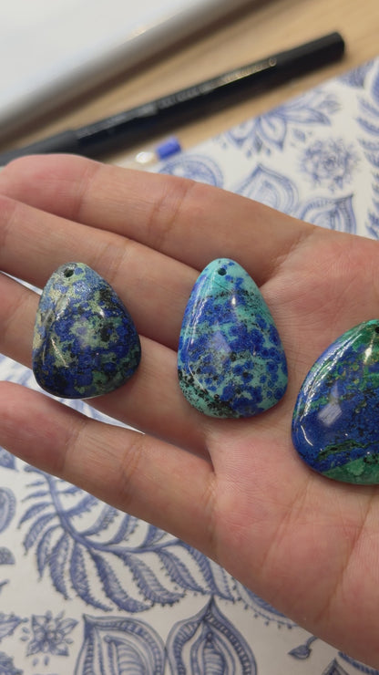 Extra Blue Labradorite Pendant (17 shapes available)