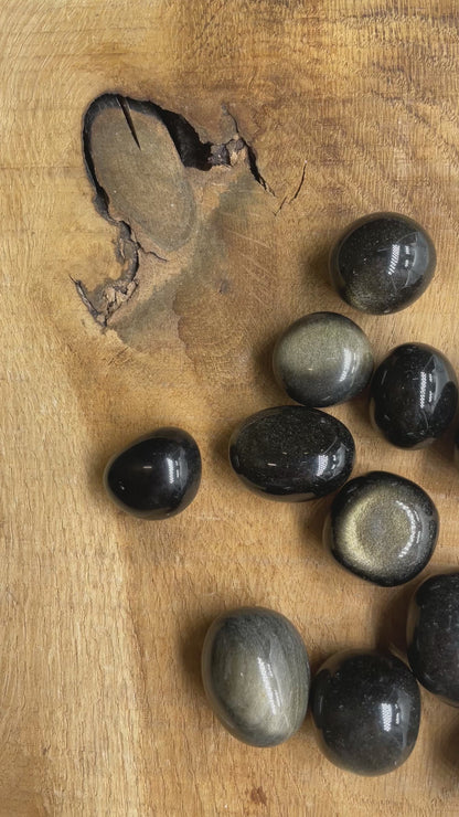 Pierre roulée en Obsidienne dorée