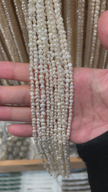 Fil de perle d’eau douce 3-4 mm [24]