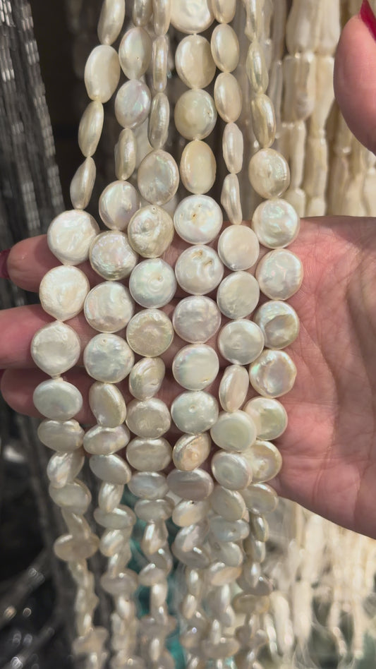 Fil de perle d’eau douce 11-12 mm [104]