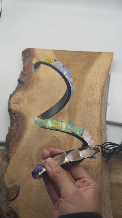 Lampe torsadée 25x12 cm en pierre naturelle