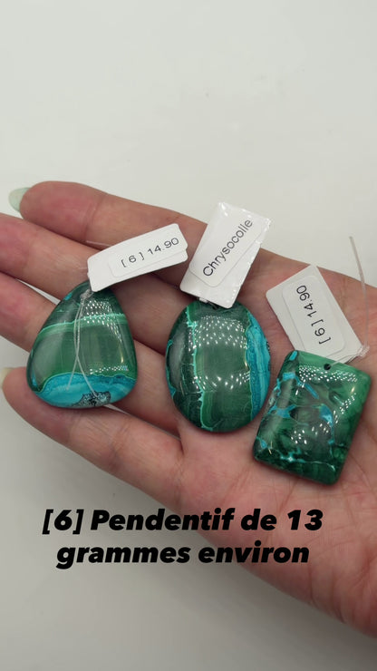Pendentif en Chrysocolle avec malachite (forme aléatoire)