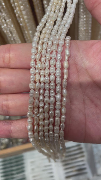 Fil de perle d’eau douce 3-4mm [18]