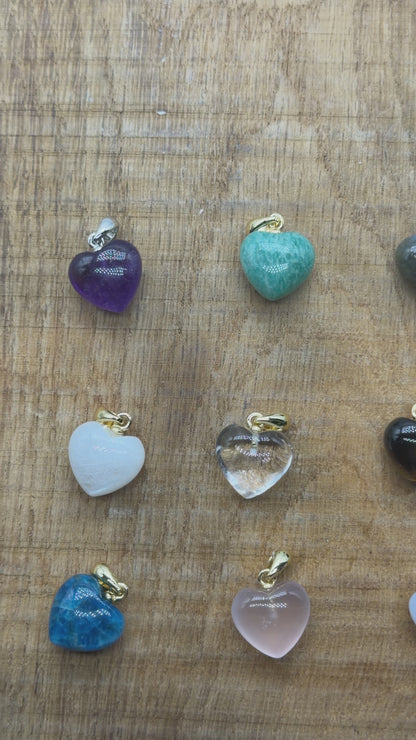 Pendentif coeur 15 mm (laiton doré ou argenté) (12 pierres disponible)