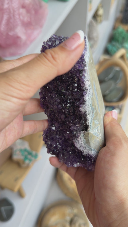 Amethyste AA+ (Lot 4) 703g 7x7x12.5 cm