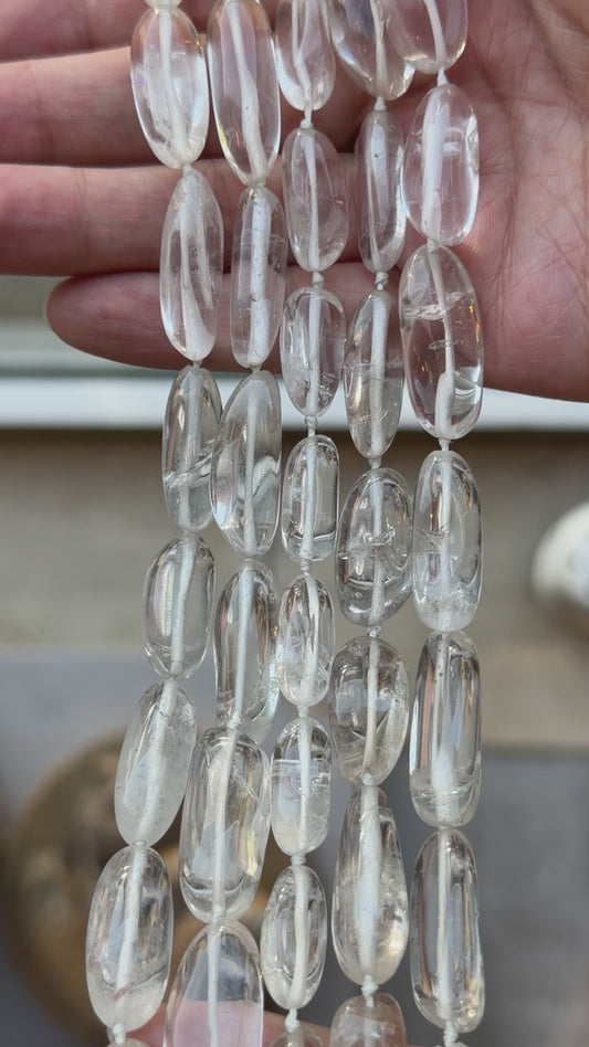 Fil de perle forme libre Cristal de roche 10x22 mm (référence 18)