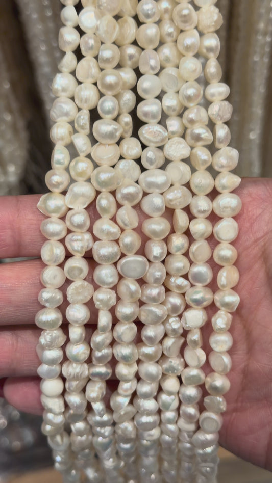 Fil de perle d’eau douce 5-6 mm [63]