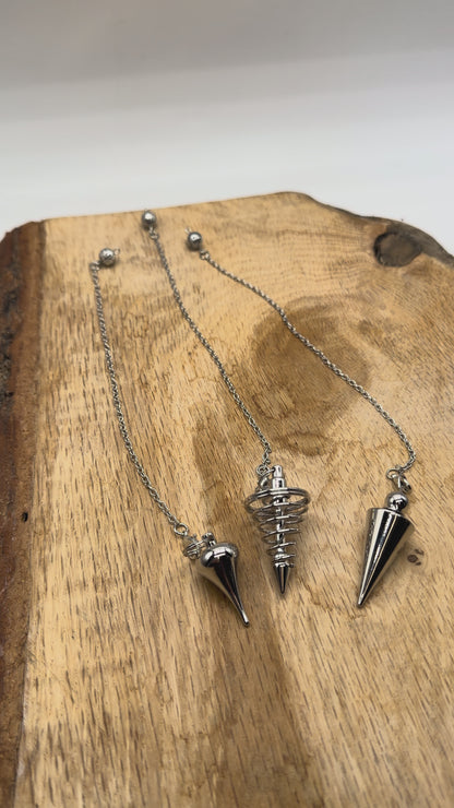 Pendule en laiton argenté (3 formes disponible)