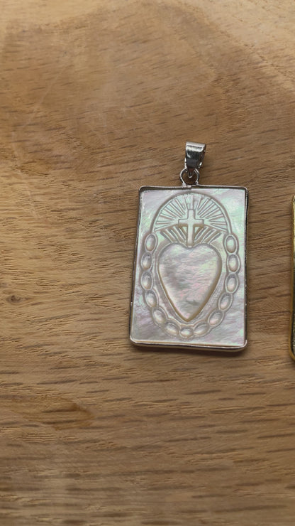 Pendentif Sacré-Cœur de Jésus carré en Nacre (protection spirituelle)