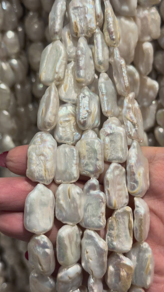 Fil de perle d’eau douce 13x18 mm [115]