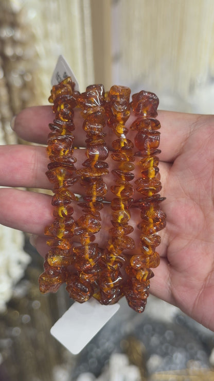 Bracelet chips ambre foncée adulte 5x8 mm (C5)