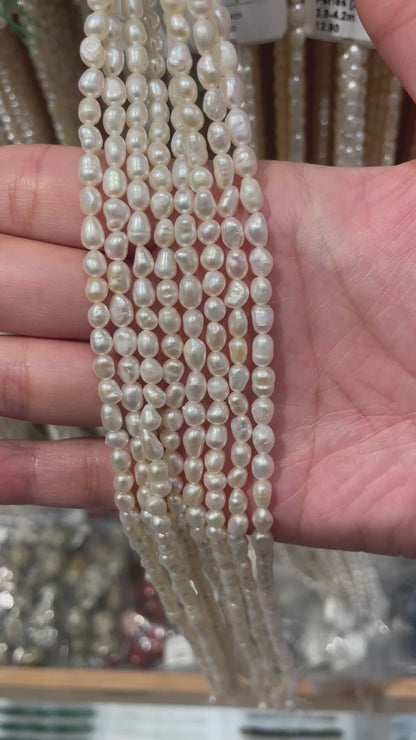 Fil de perle d’eau douce 3-4 mm [23]