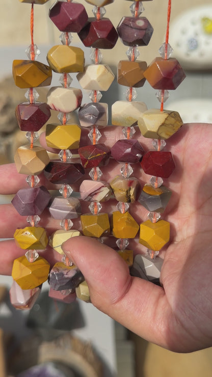 Fil de perle forme libre Jaspe mokaite 15x12 mm (référence 56)