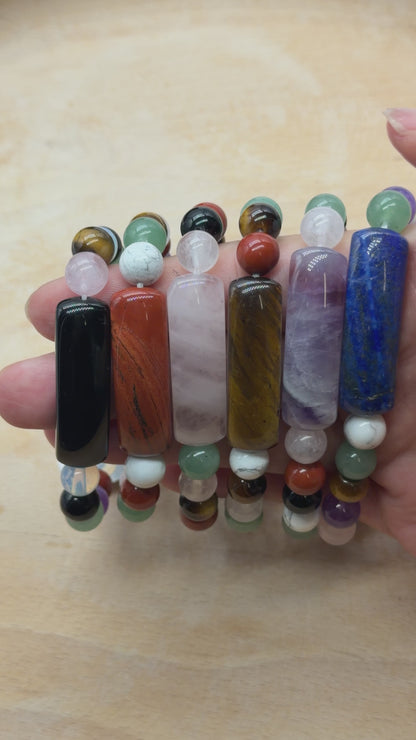 Bracelet gourmette avec breloque cœur A (5 pierres disponibles)